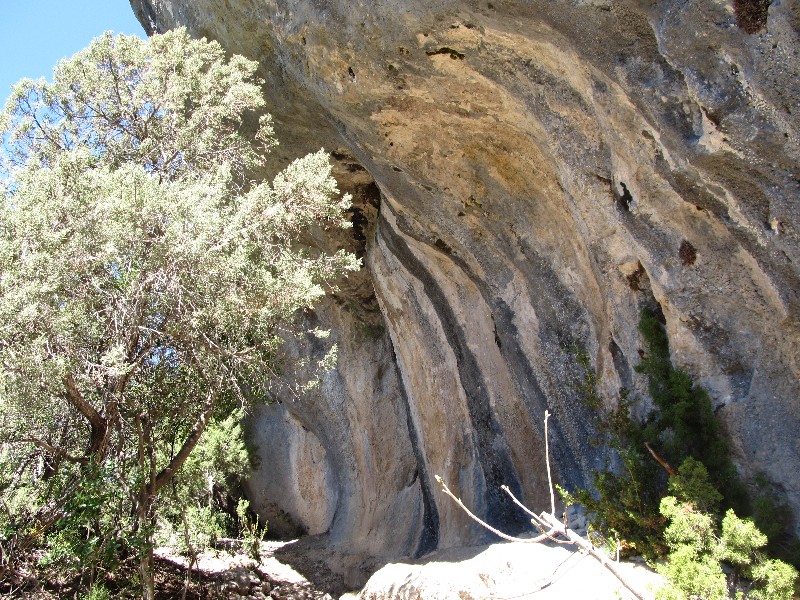 Le sentier du Bastidon